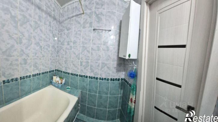 3-комн квартира жилой район Заозёрный, 2-й микрорайон, 1