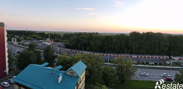 3-комн квартира жилой район Заозёрный, 2-й микрорайон, 1