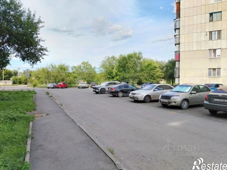 1-комн квартира ул Половинская, 8,  д. 8