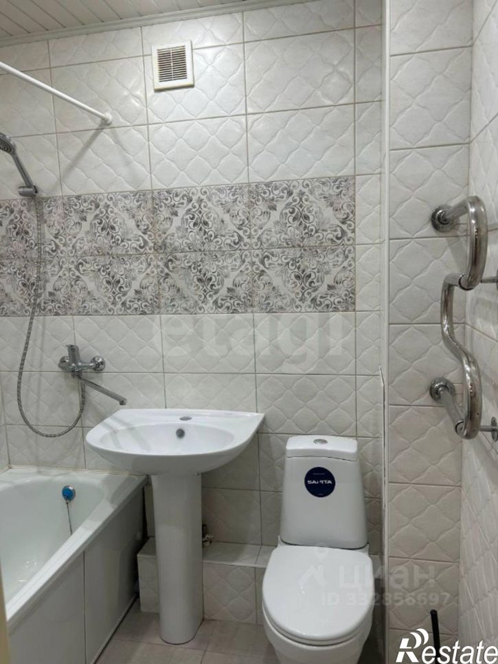 1-комн квартира ул Озёрная, 3,  д. 3