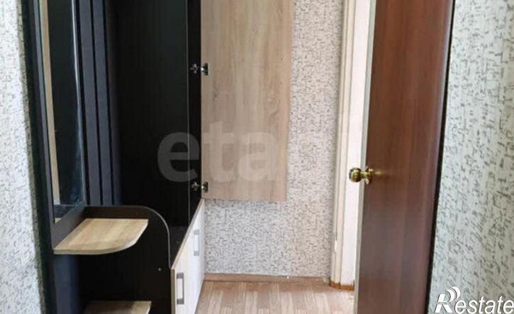 1-комн квартира ул Сухэ-Батора, 10,  д. 10
