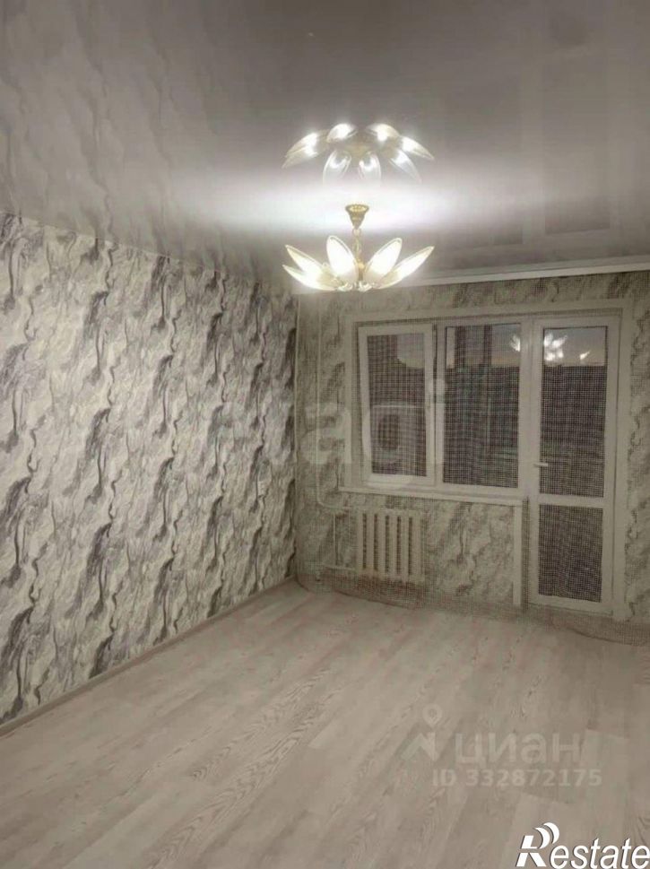 3-комн квартира ул Черняховского, 8а,  д. 8а