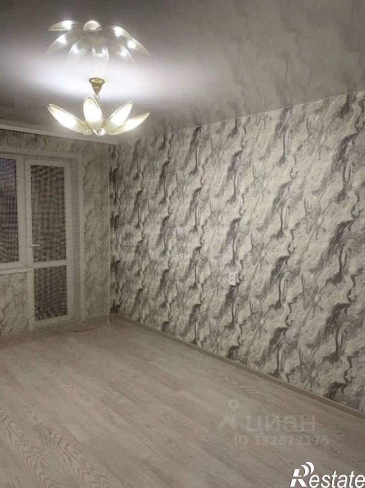 3-комн квартира ул Черняховского, 8а,  д. 8а