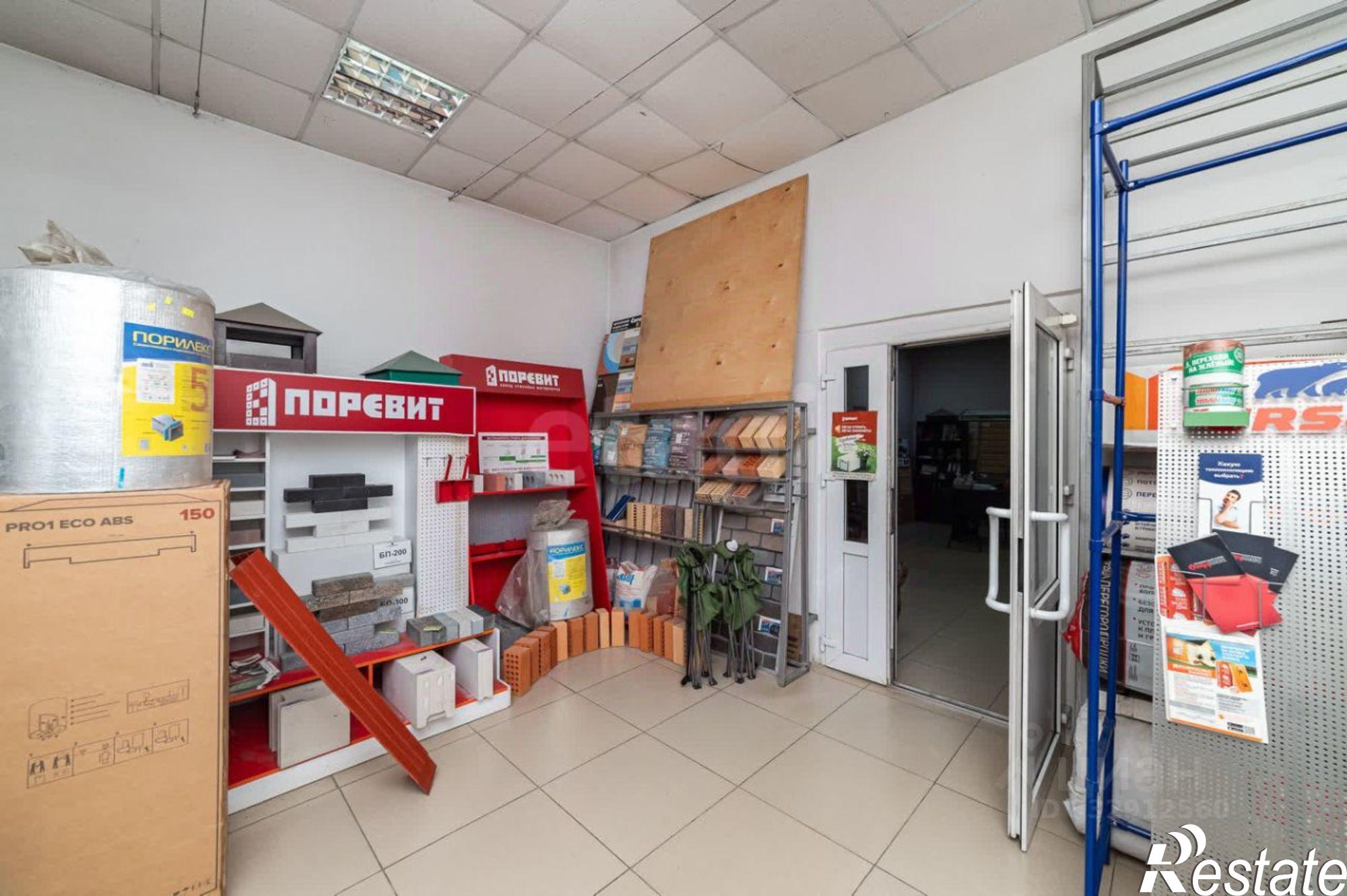 Купить складское помещение за 41 839 200 рублей на ул Бурова-Петрова, 126в