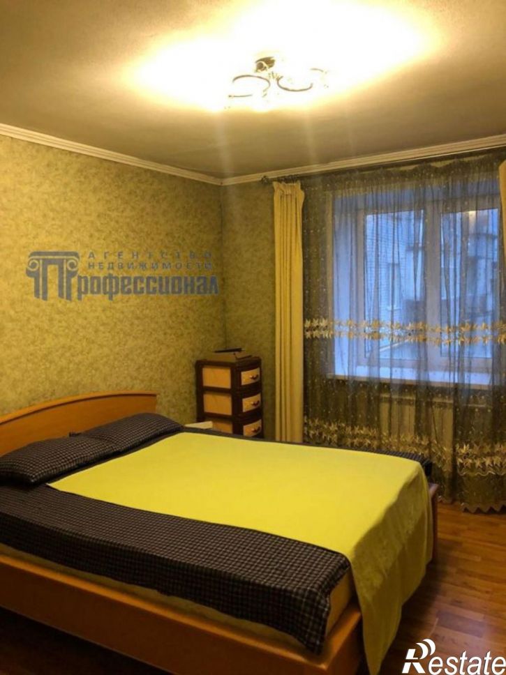 3-комн квартира Красина улица, 43