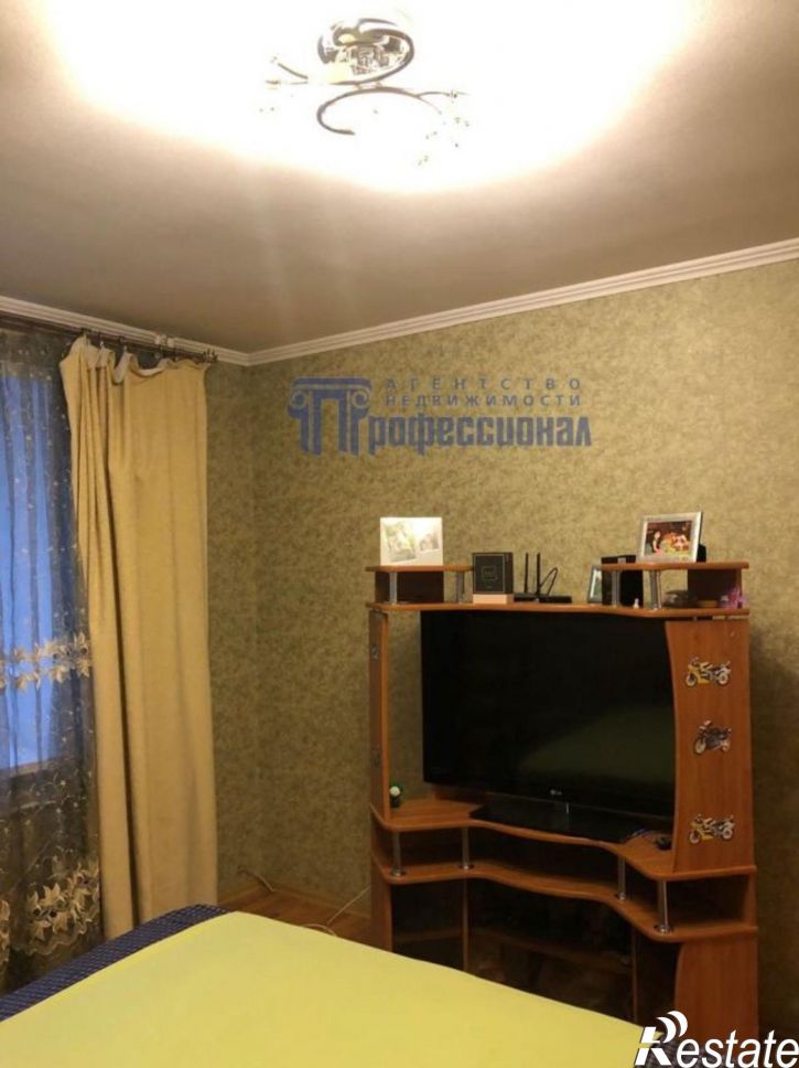 3-комн квартира Красина улица, 43