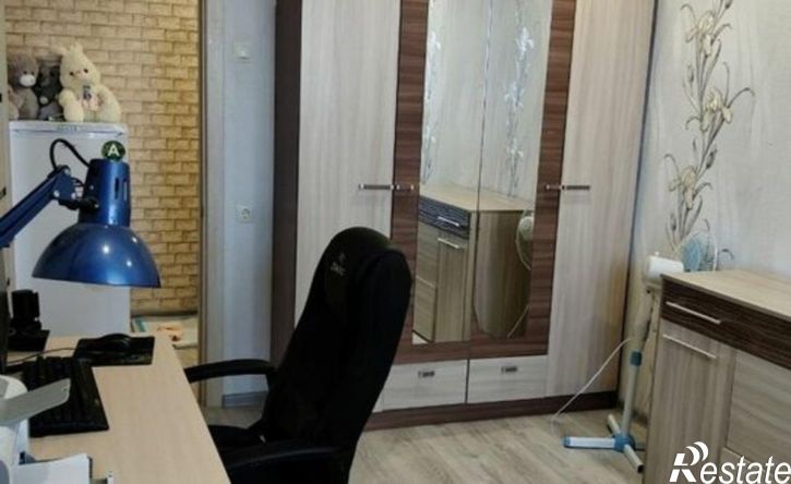 2-комн квартира жилой район Заозёрный, 4-й микрорайон, 7