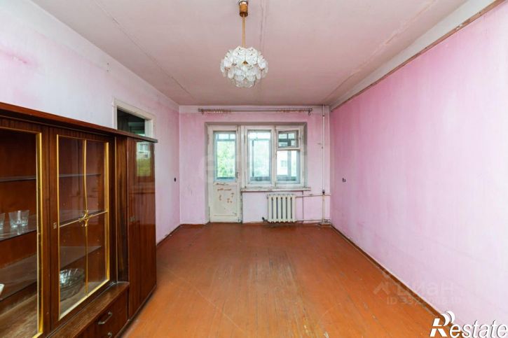 3-комн квартира ул Рихарда Зорге, 52,  д. 52