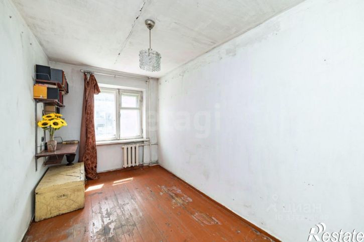 3-комн квартира ул Рихарда Зорге, 52,  д. 52