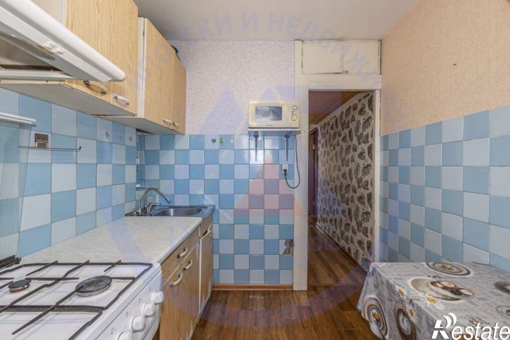 3-комн квартира ул Карбышева, 12,  д. 12