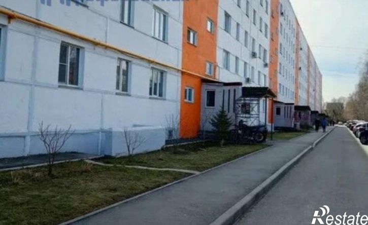 3-комн квартира жилой район Заозёрный, 1-й микрорайон, 29