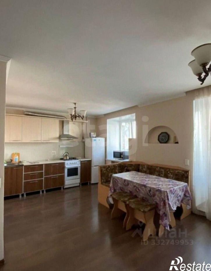 3-комн квартира ул Профсоюзная, 4,  д. 4
