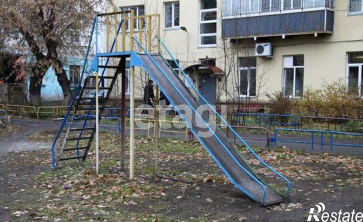 2-комн квартира Курган, улица Гоголя, 9