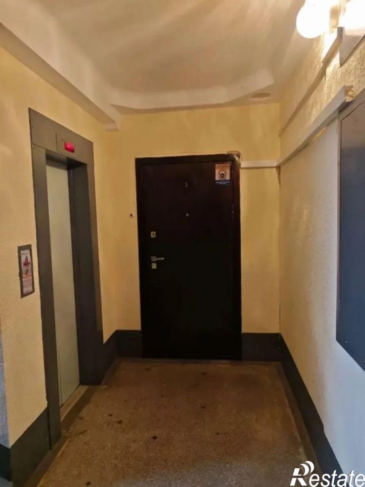 2-комн квартира 4 микрорайон, 15