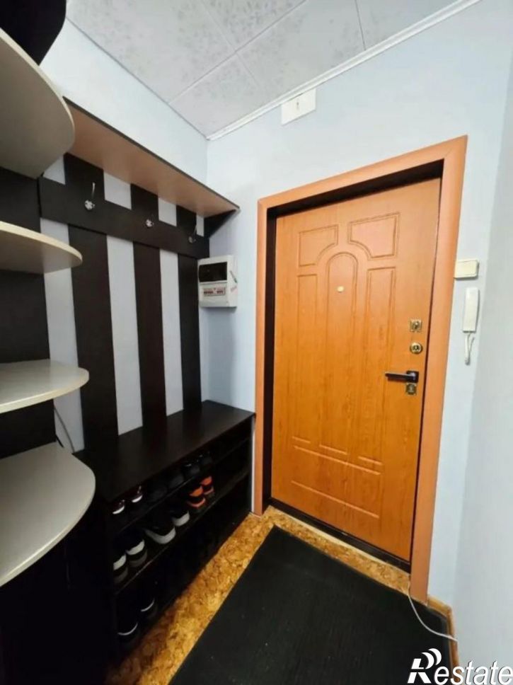 2-комн квартира 4 микрорайон, 15