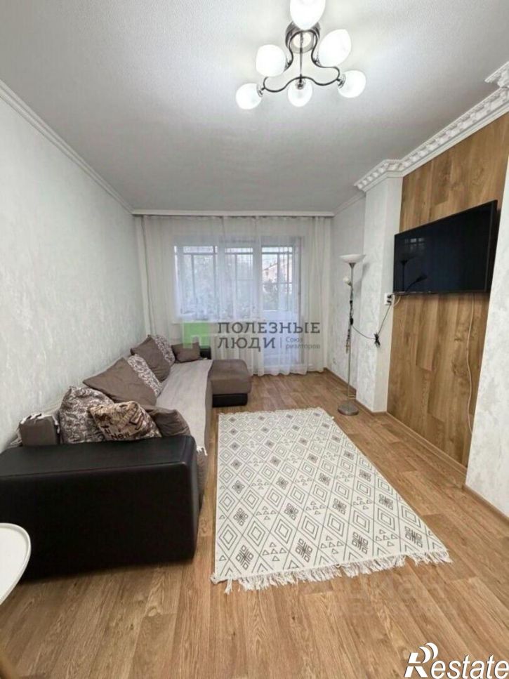 3-комн квартира ул Сухэ-Батора, 12,  д. 12