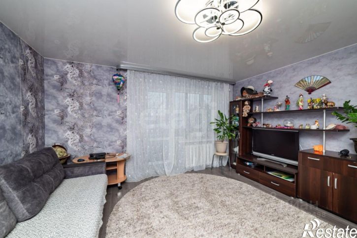 2-комн квартира Солнечный б-р, 4,  д. 4