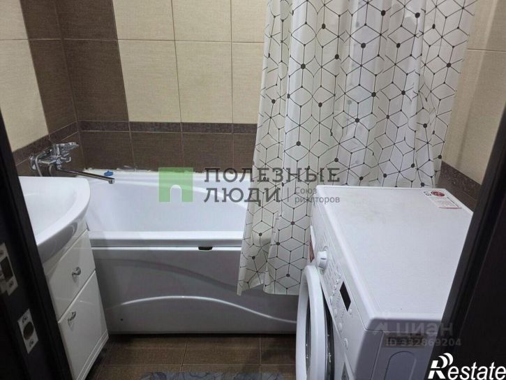 3-комн квартира Курган г., Заозерный, 6-й мкр., д.7