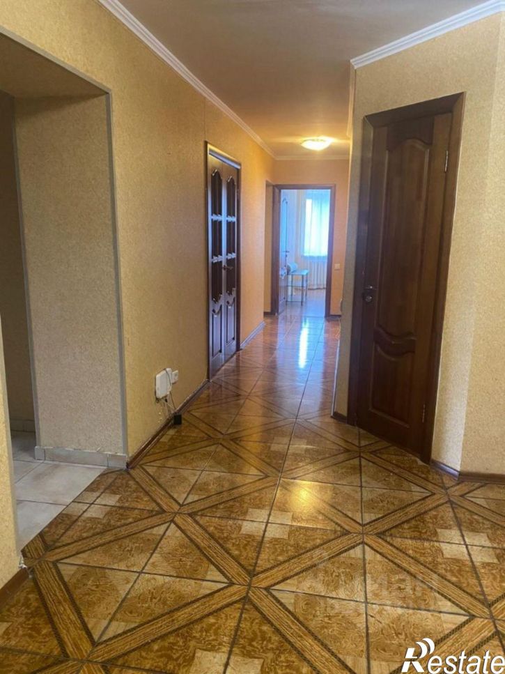 3-комн квартира ул Карельцева, 101,  д. 101