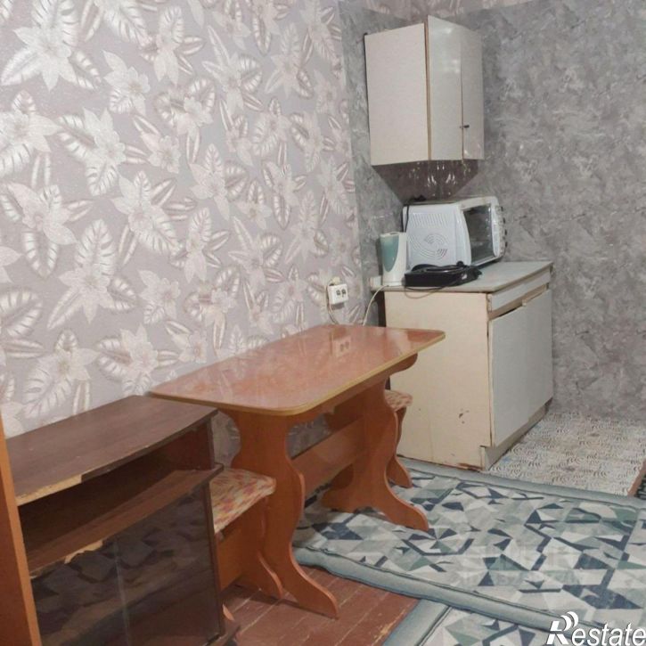 Комната пр-кт Конституции, 79,  д. 79