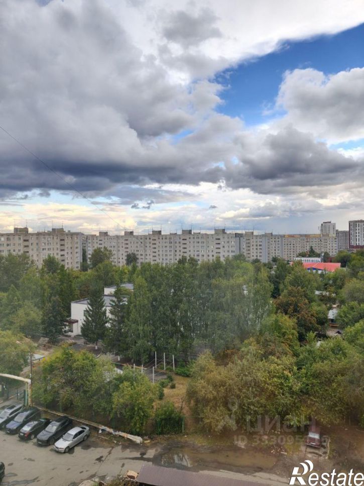 3-комн квартира жилой район Заозёрный, 3-й микрорайон, 29