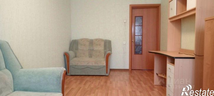 2-комн квартира жилой район Заозёрный, 4-й микрорайон, 24