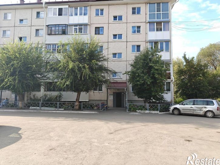 3-комн квартира ул Радионова, 12,  д. 12