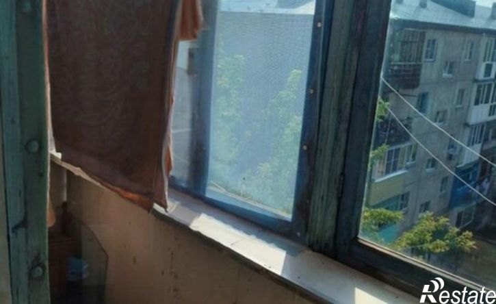 2-комн квартира пр-кт Конституции, 42,  д. 42