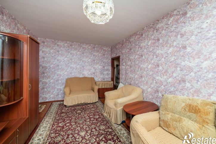 2-комн квартира пр-кт Машиностроителей, 9,  д. 9