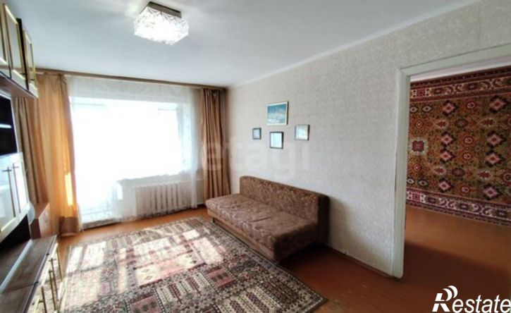 3-комн квартира жилой район Заозёрный, 3-й микрорайон, 8