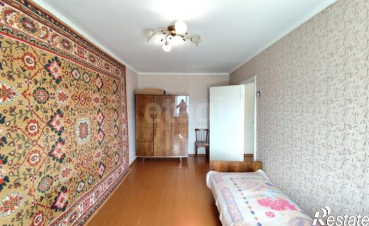 3-комн квартира жилой район Заозёрный, 3-й микрорайон, 8