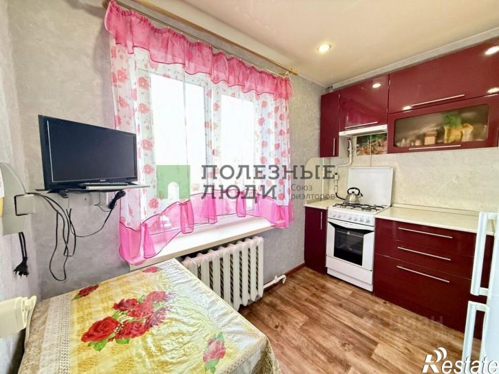 2-комн квартира ул Томина, 110,  д. 110