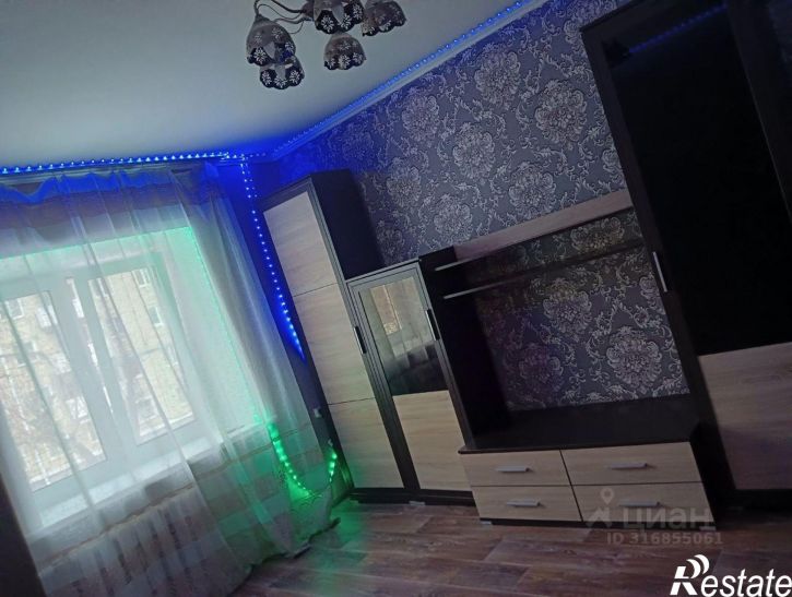 1-комн квартира пр-кт Конституции, 65,  д. 65