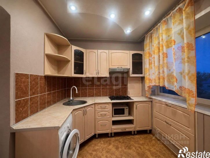 3-комн квартира ул Дзержинского, 50,  д. 50
