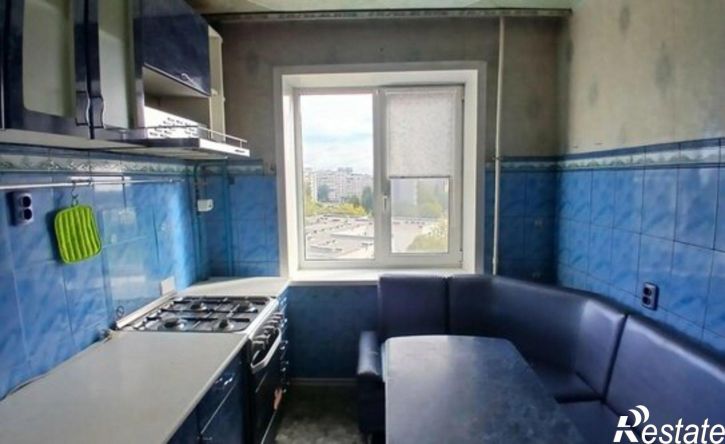 3-комн квартира жилой район Заозёрный, 3-й микрорайон, 16
