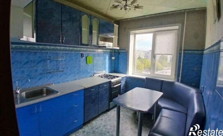 3-комн квартира жилой район Заозёрный, 3-й микрорайон, 16