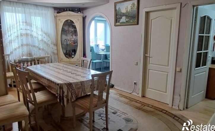 5-комн квартира ул Рихарда Зорге, 15,  д. 15