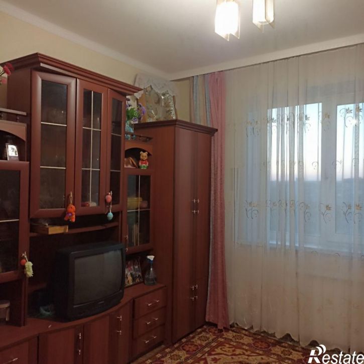 3-комн квартира 6 микрорайон, 7