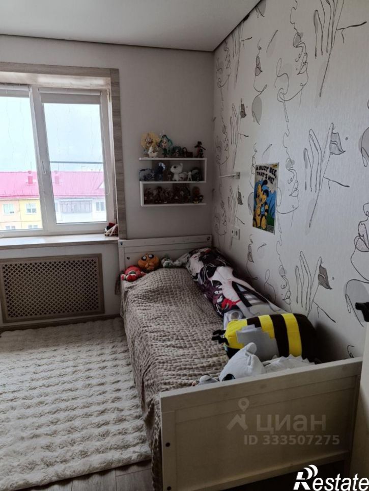3-комн квартира ул Бурова-Петрова, 60,  д. 60