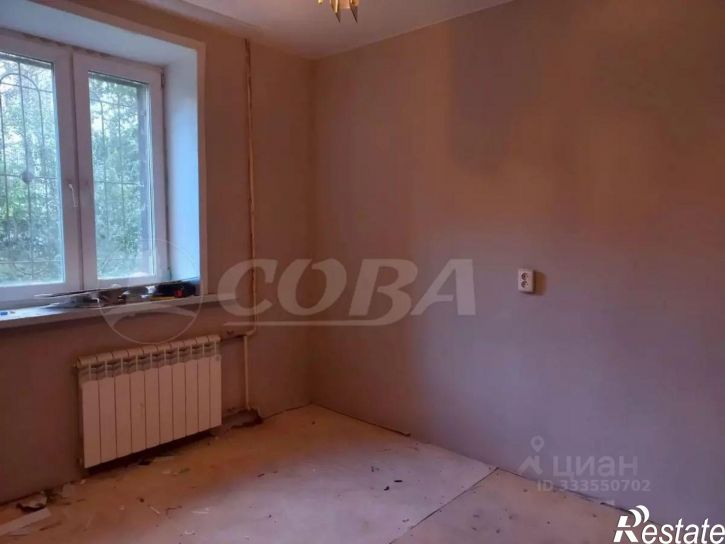 Комната ул Половинская, 8б,  д. 8б