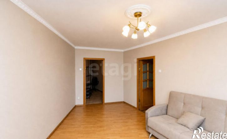 4-комн квартира жилой район Заозёрный, 5-й микрорайон, 3
