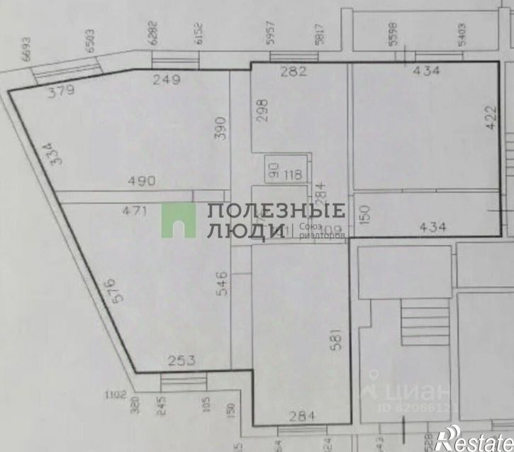 4-комн квартира Солнечный б-р, 1,  д. 1