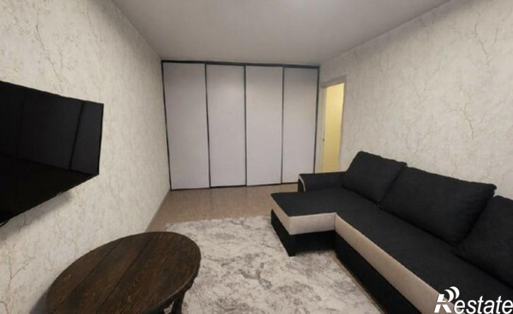 2-комн квартира пр-кт Конституции, 50,  д. 50