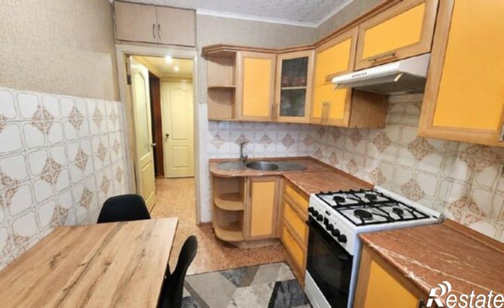 2-комн квартира пр-кт Конституции, 50,  д. 50