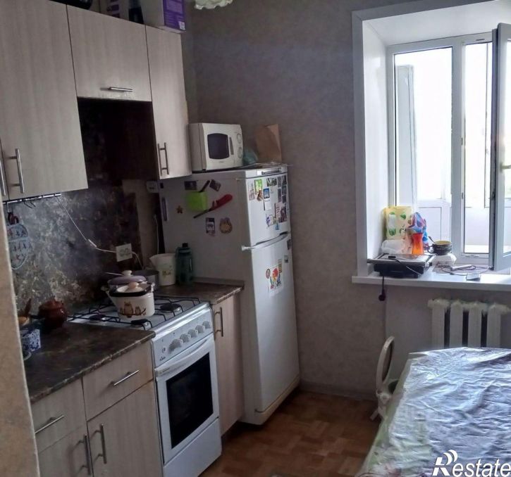 2-комн квартира проспект Конституции, 62,  д. 62