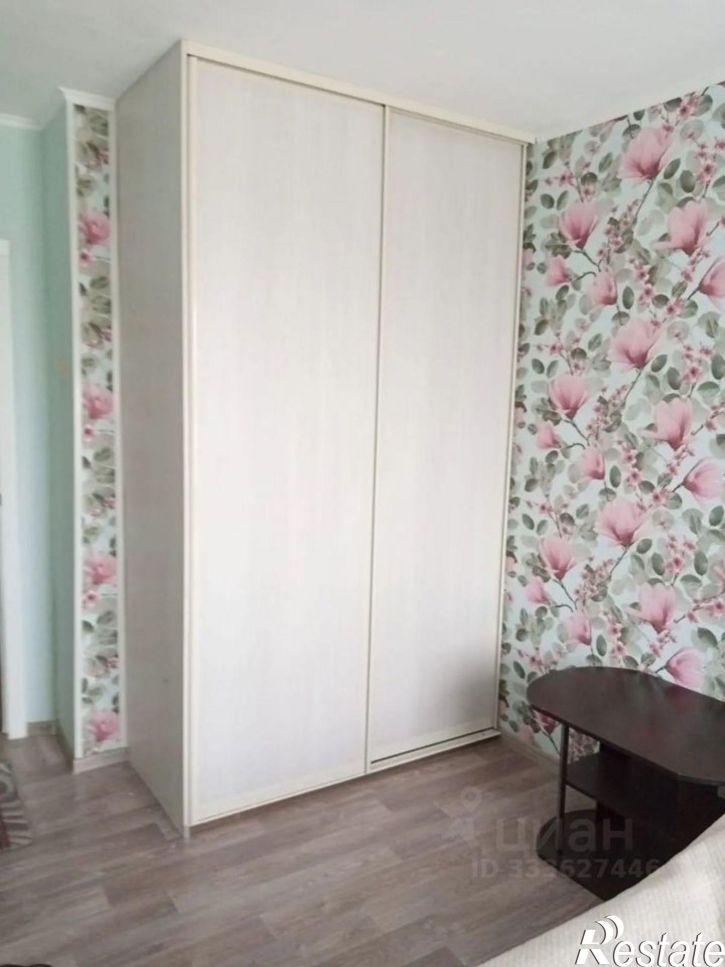 2-комн квартира проспект Конституции, 62,  д. 62