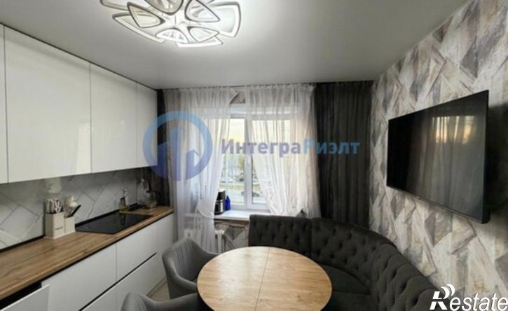 2-комн квартира жилой район Заозёрный, 6-й микрорайон, 20