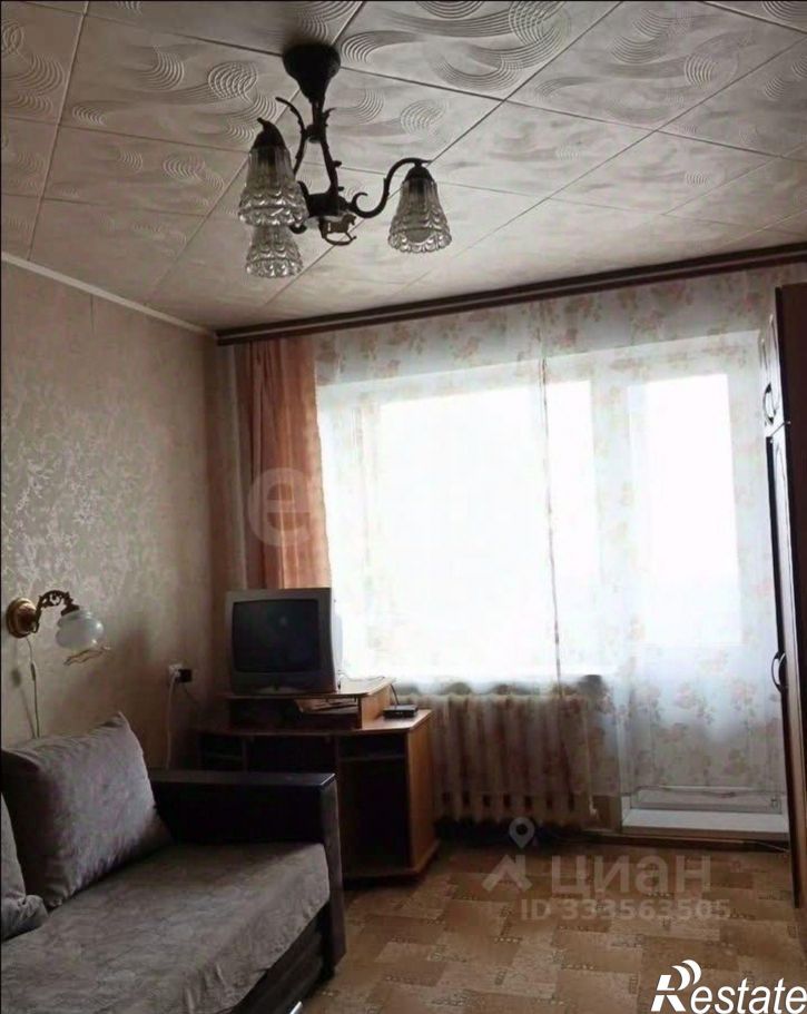 4-комн квартира улица Кузнецова, 8,  д. 8