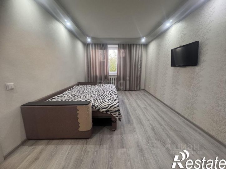 1-комн квартира улица Бурова-Петрова, 97Б,  д. 97Б