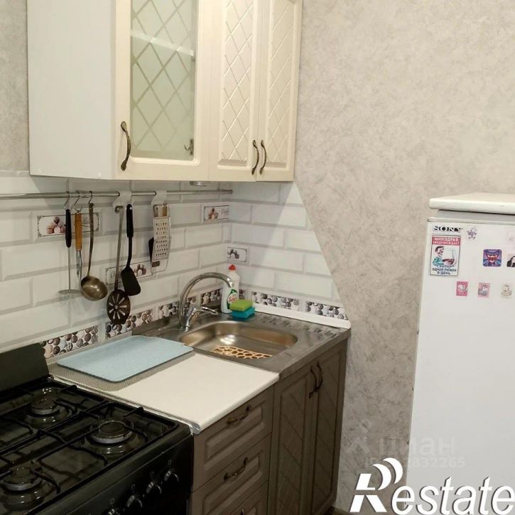 1-комн квартира улица Бурова-Петрова, 9,  д. 9